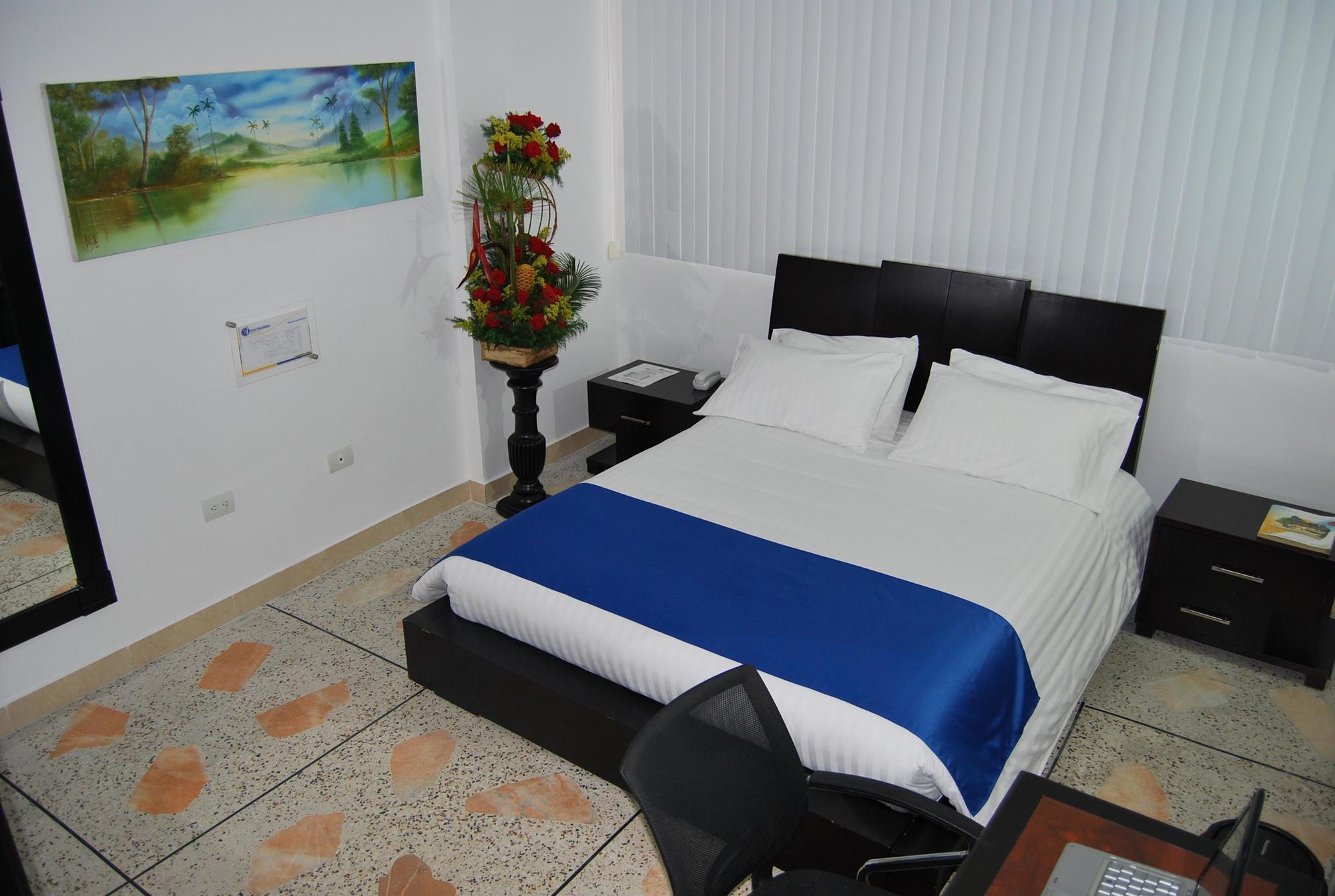 Hotel San Jeronimo Armenia Exterior photo